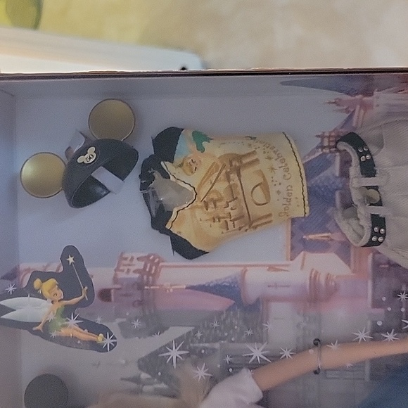 Disneyland 50th Barbie Nwt - Picture 3 of 5